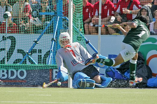 © Herbert Bohlscheid  www.sportfoto.tv und Wolfgang Quednau  www.hockeyimage.net