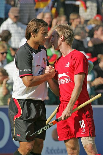 © Herbert Bohlscheid  www.sportfoto.tv und Wolfgang Quednau  www.hockeyimage.net