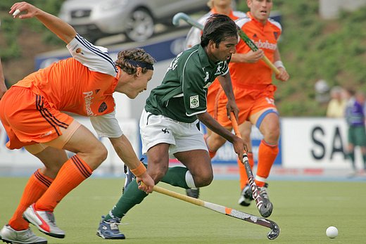 © Herbert Bohlscheid (www.sportfoto.tv) / Wolfgang Quednau (www.hockeyimage.net)